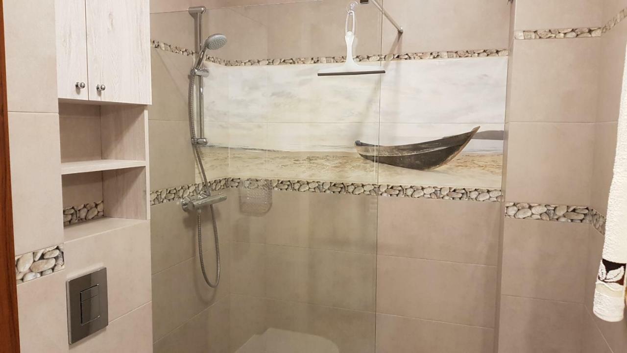 New Apartment 100M From Old Town And Marina Gdansk Bagian luar foto