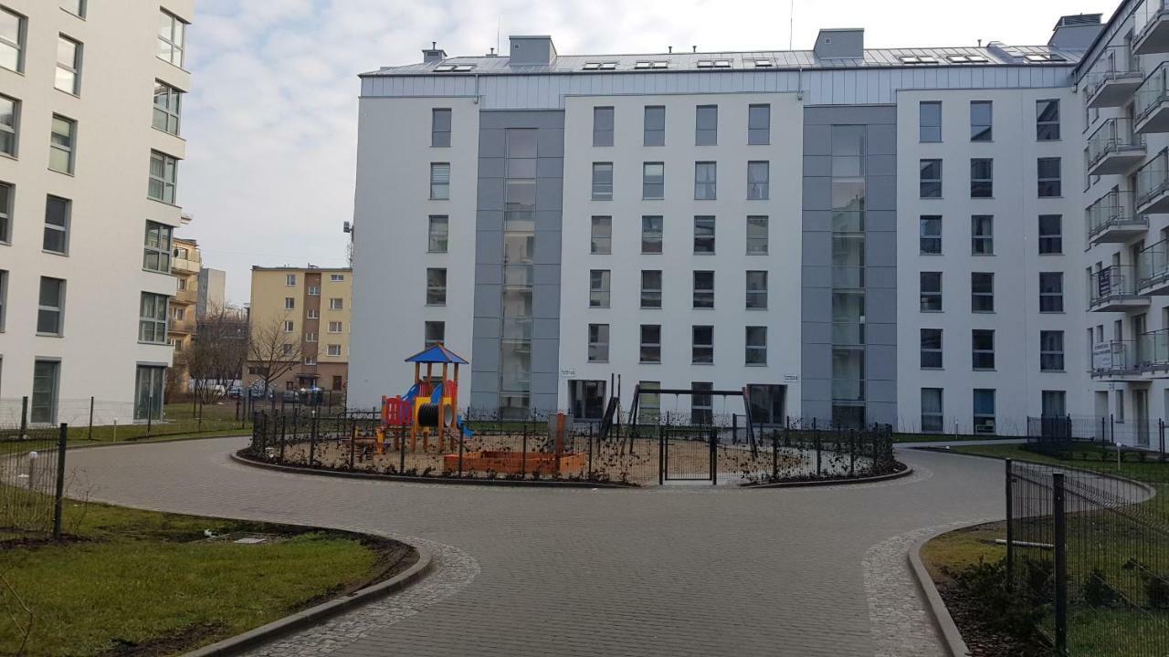 New Apartment 100M From Old Town And Marina Gdansk Bagian luar foto